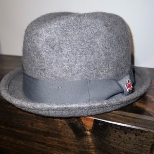 1773 vintage hat